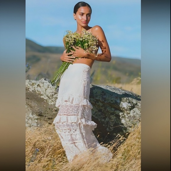 Spell and the Gypsy Collective Le Gauze Tiered Lace Maxi Skirt - Picture 2 of 12